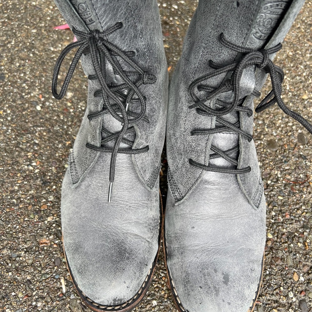 Roots Canada Gray Lace-Up Boots